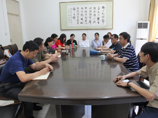 中央音乐学院陈荃有教授应邀来bat365研讨