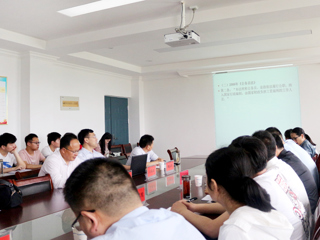 河海大学法学院王春业教授应邀来bat365作学术报告