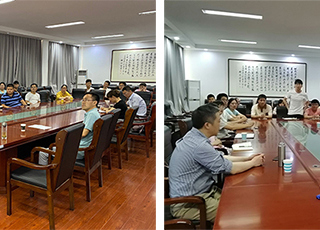 中国科学院金属研究所尹利长研究员应邀来bat365物理与电子信息学院作学术报告
