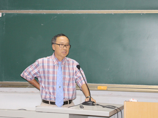 台湾交通大学张生平教授应邀来bat365讲学