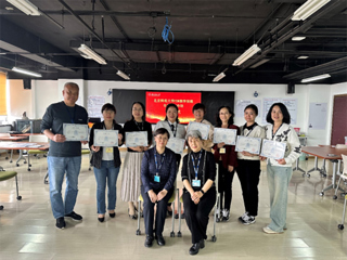 bat3656名教师获FDW教学技能引导员国际认证证书